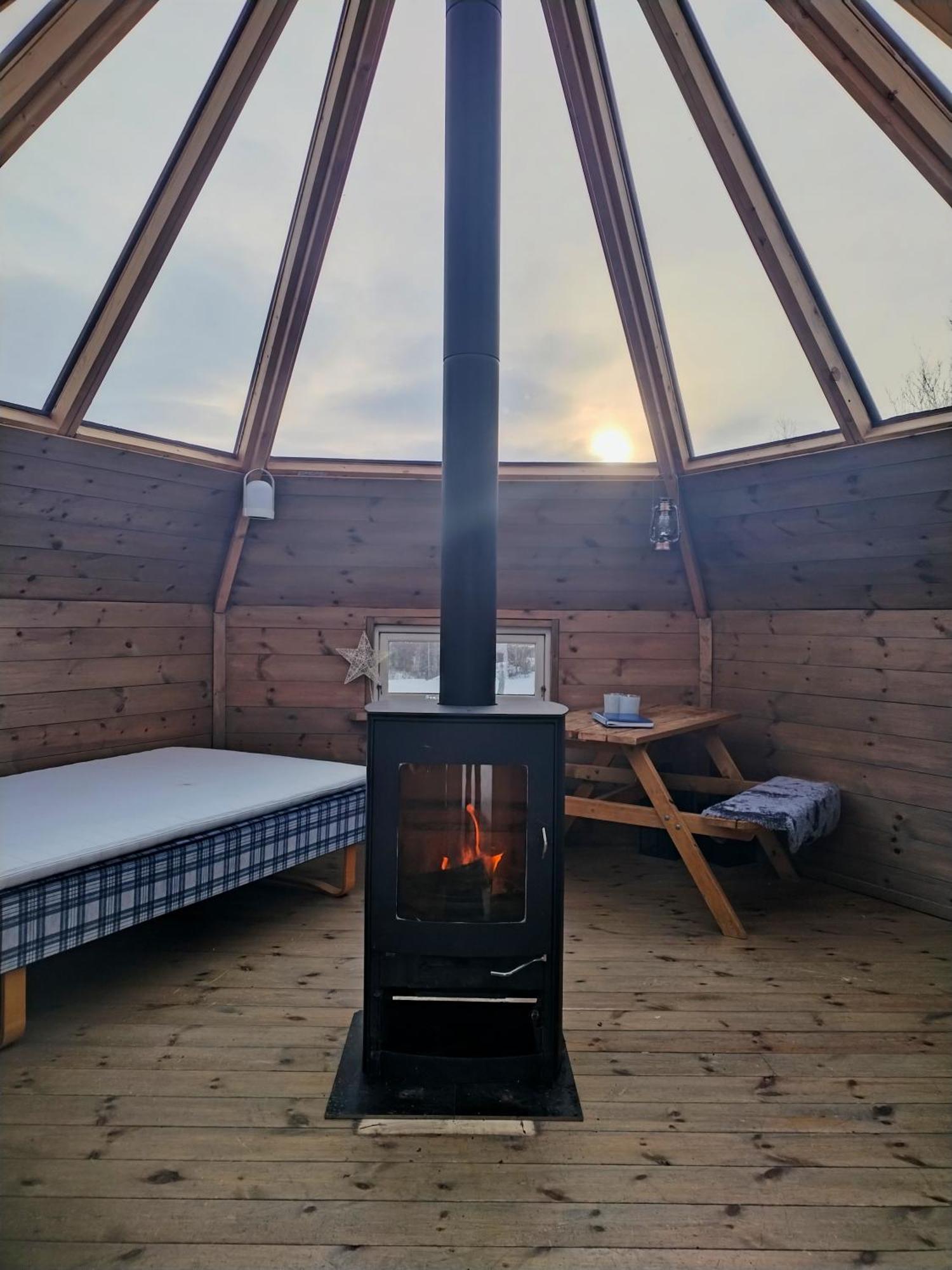 Appartement Hessdalen Ufocamp à Vårhus Chambre photo